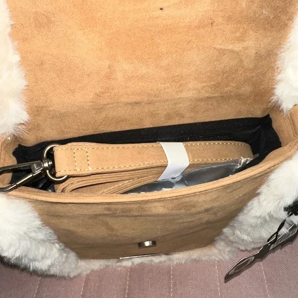 Brown and Cream Women's Bag - Picture 5 of 6